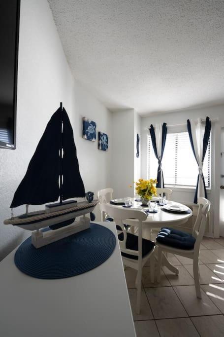 Royal Retreat-Amazing View-King Bed-1 Bedroom-Full Kitchen-Free Parking-Self Check-In Myrtle Beach Ngoại thất bức ảnh