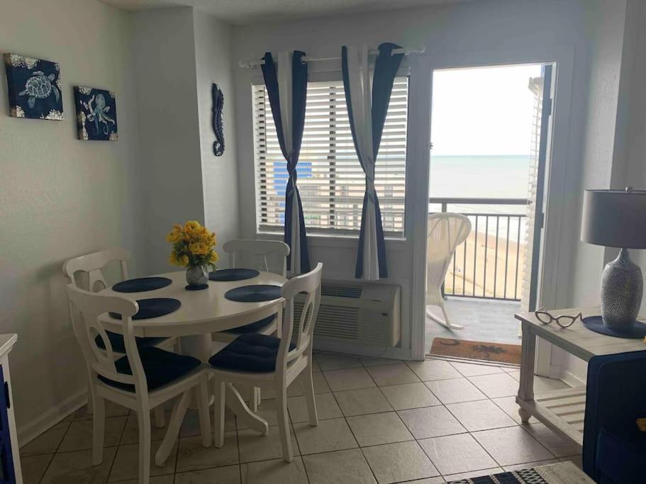 Royal Retreat-Amazing View-King Bed-1 Bedroom-Full Kitchen-Free Parking-Self Check-In Myrtle Beach Ngoại thất bức ảnh